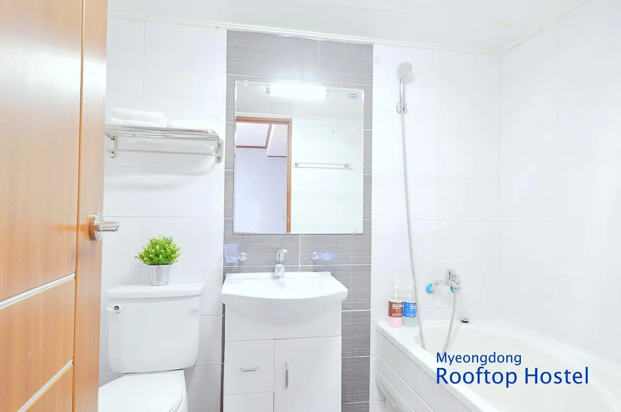 Myeongdong Rooftop Hostel Σεούλ