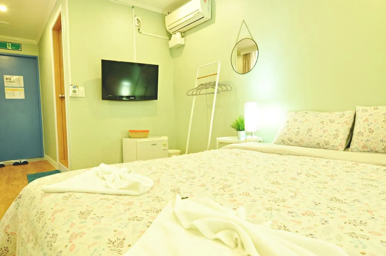 Myeongdong Rooftop Hostel Seoul 0*,