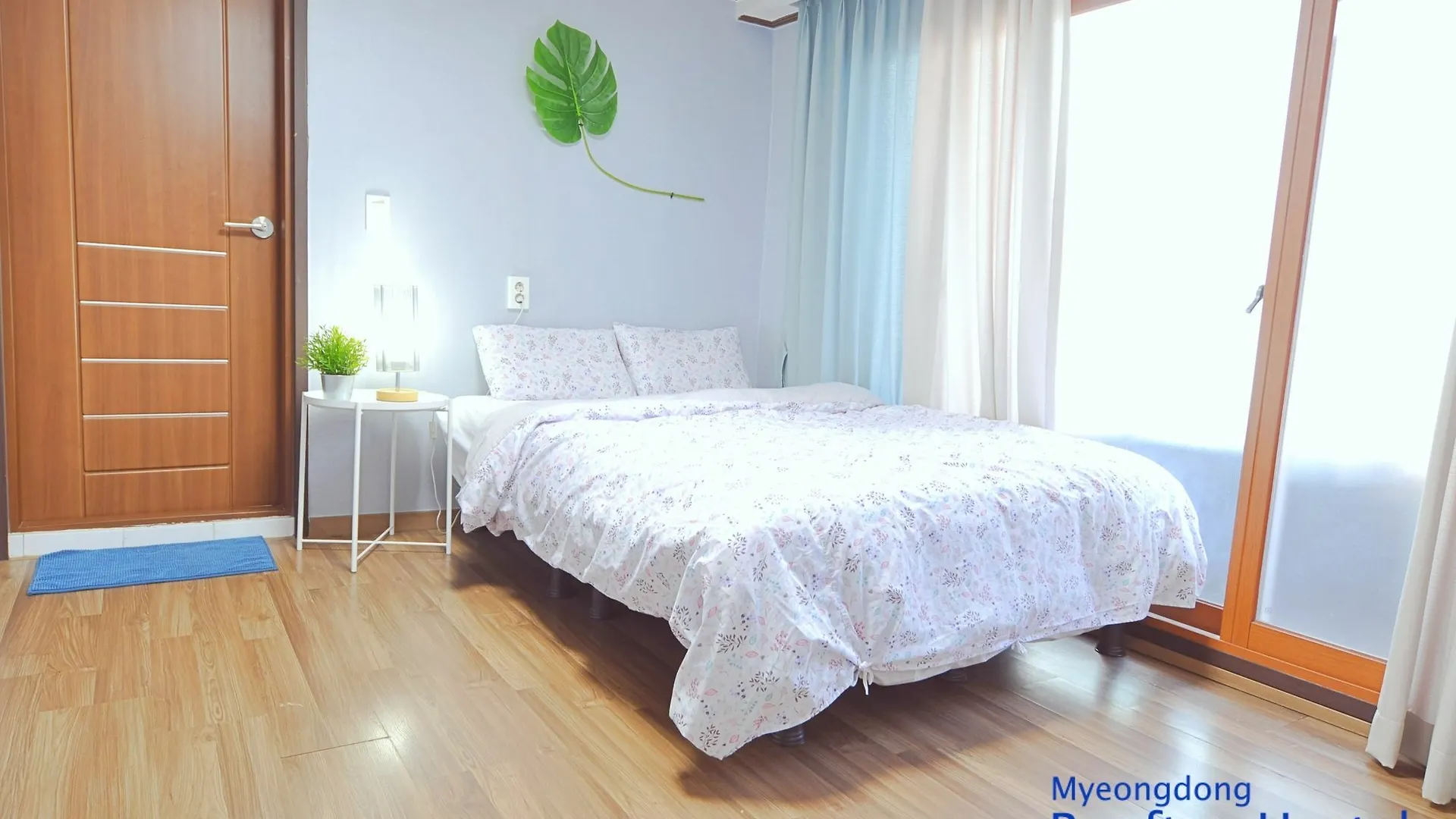 Myeongdong Rooftop Hostel Σεούλ